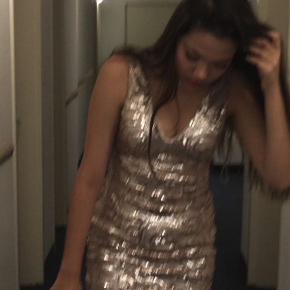 GOLD SPARKLE MINI DRESS - Picture 2 of 4
